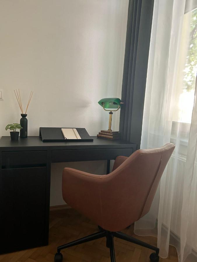 Apartment 5 Min Schoenbrunn Gloriette, Direct To City Center, Free Parking Wien Eksteriør bilde