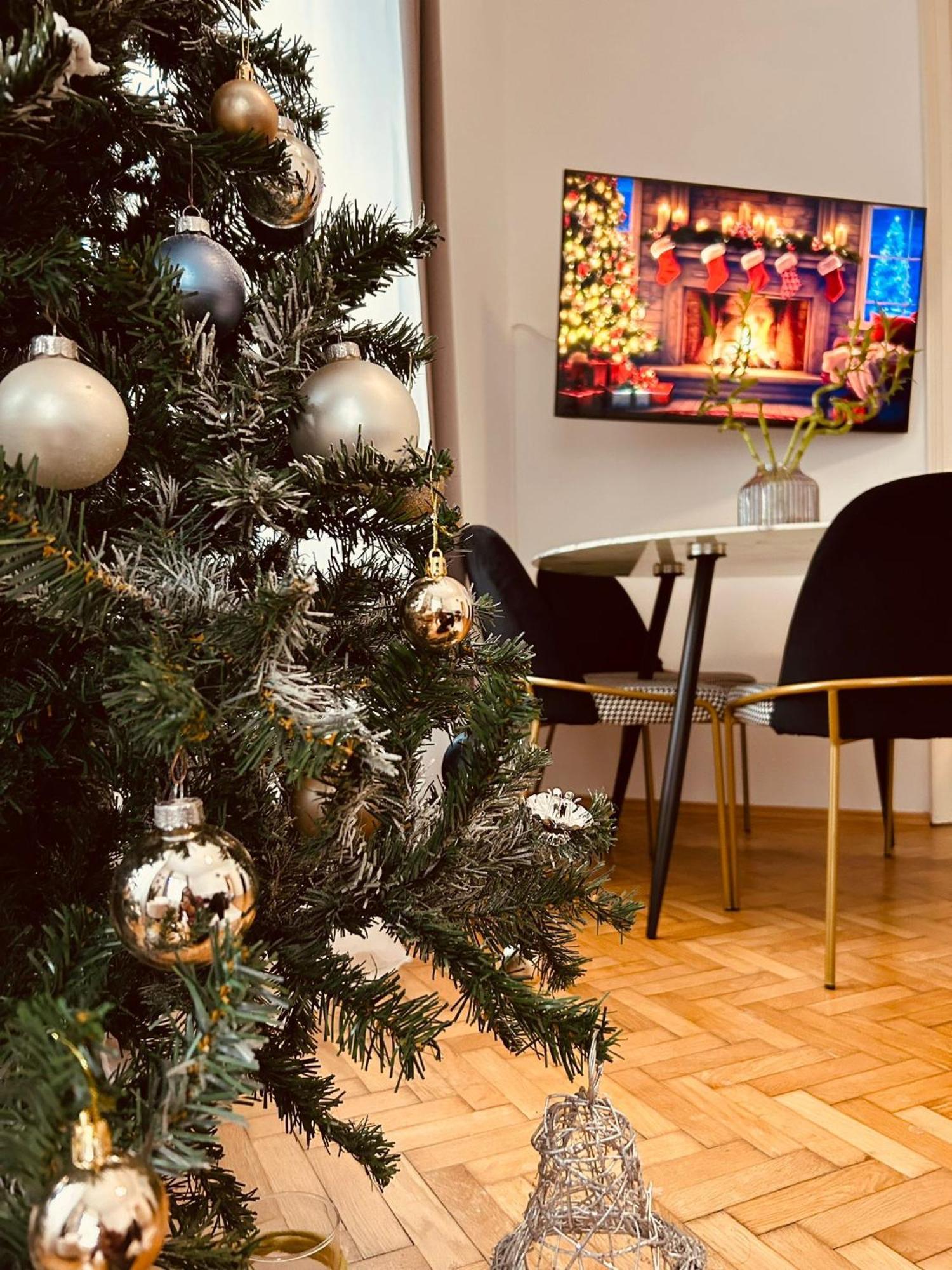 Apartment 5 Min Schoenbrunn Gloriette, Direct To City Center, Free Parking Wien Eksteriør bilde