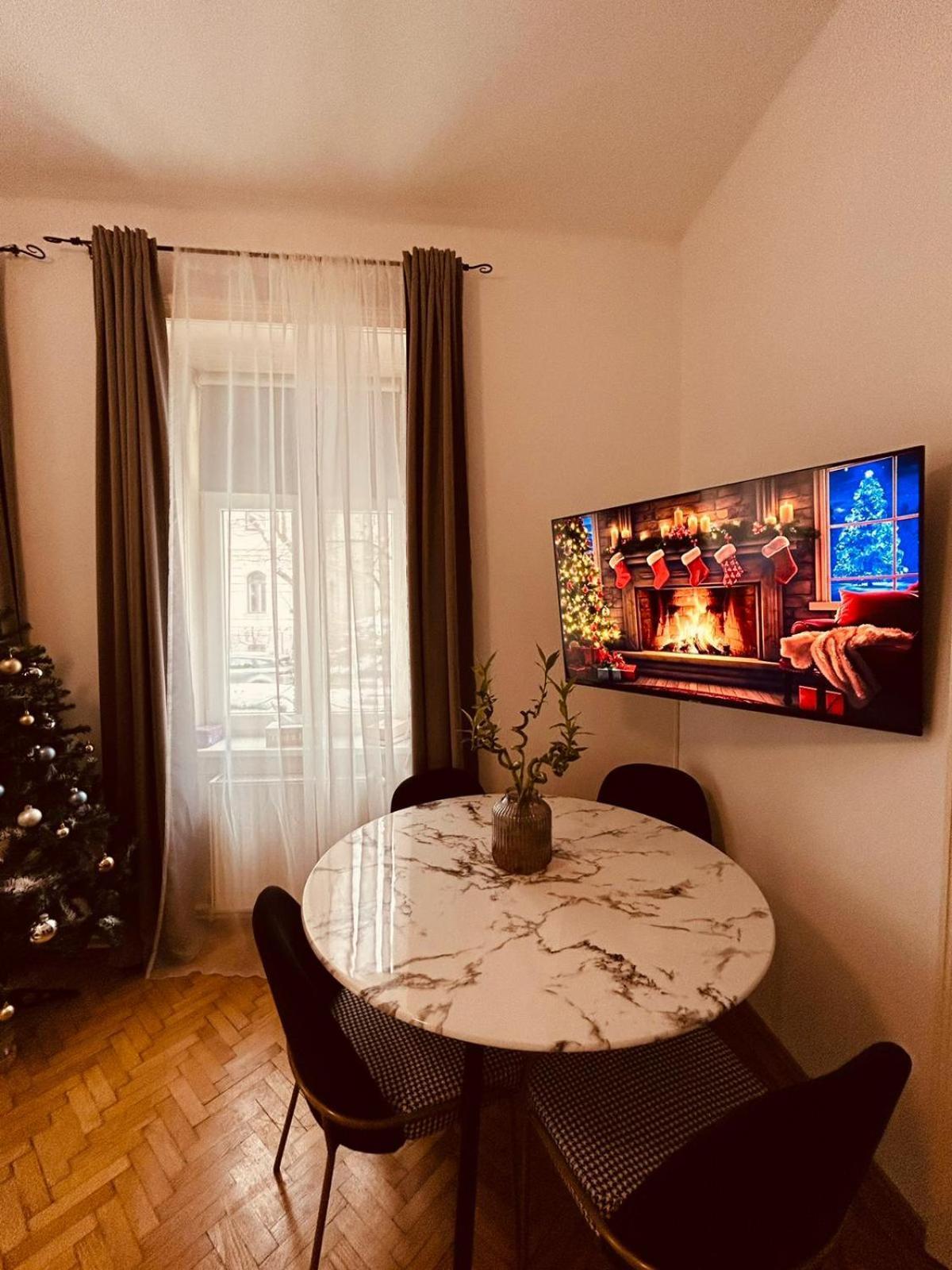 Apartment 5 Min Schoenbrunn Gloriette, Direct To City Center, Free Parking Wien Eksteriør bilde